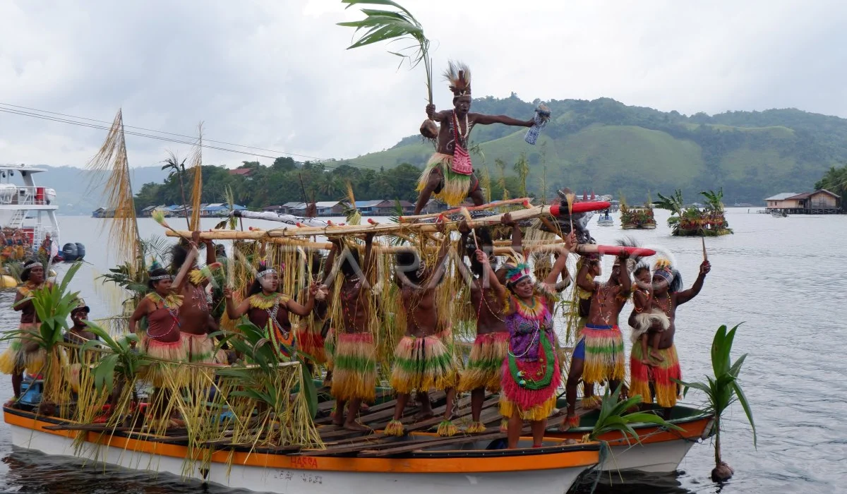 Keindahan-Gerakan-Dalam-Atraksi-Tarian-Isosolo-Masyarakat-Sentani-di-Papua