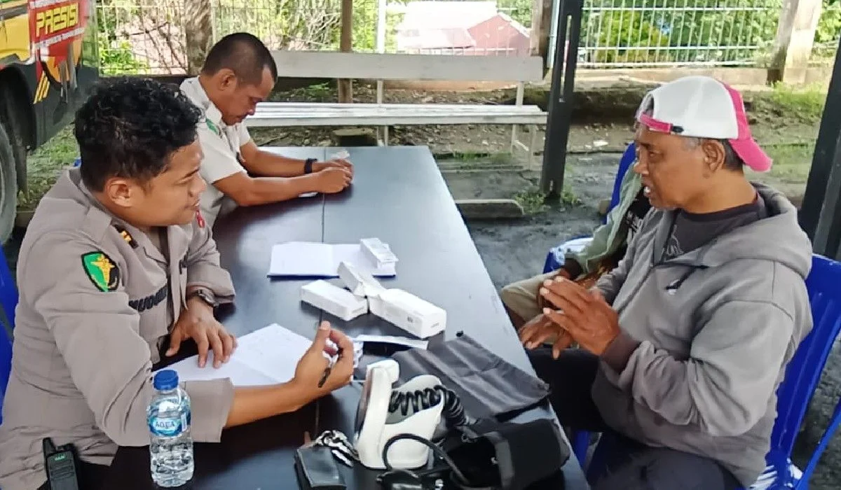 Polda-Papua-Periksa-Kesehatan-Tukang-Ojek-Jelang-HUT-ke-72-Bhayangkara