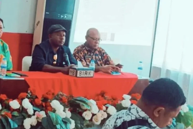 DKPP Biak Sediakan Bantuan Pakan Ternak untuk Pelaku Usaha Asli Papua