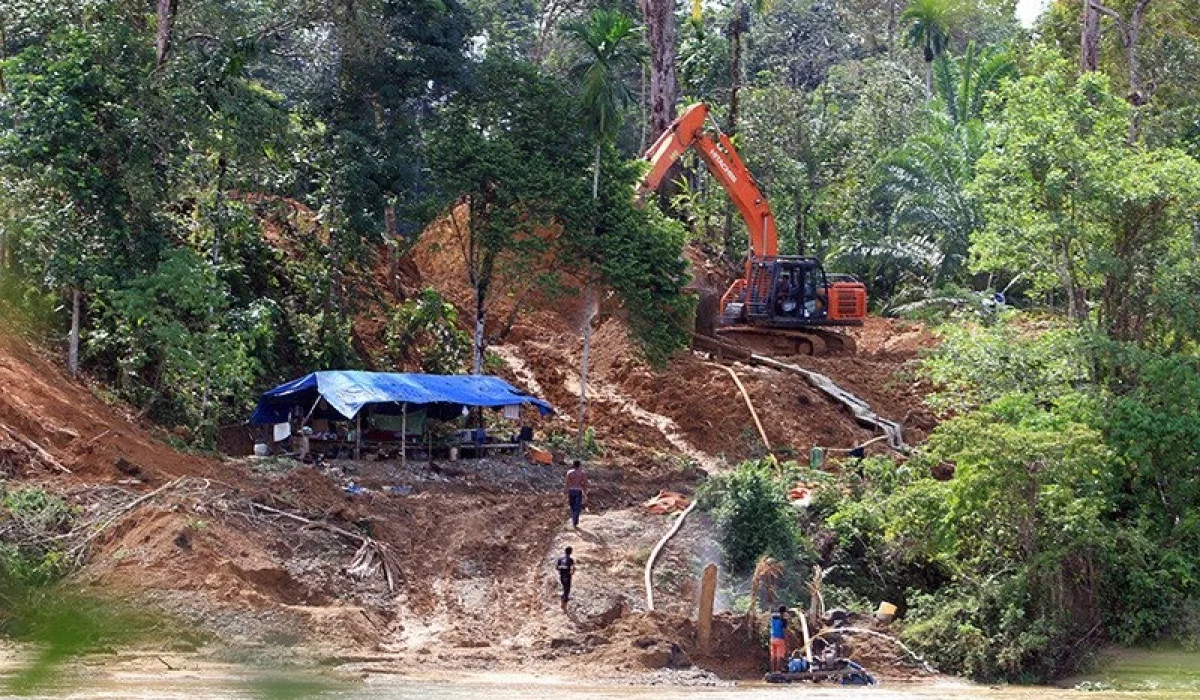 Dampak-Sosial-dan-Lingkungan-Dari-Tambang-Ilegal