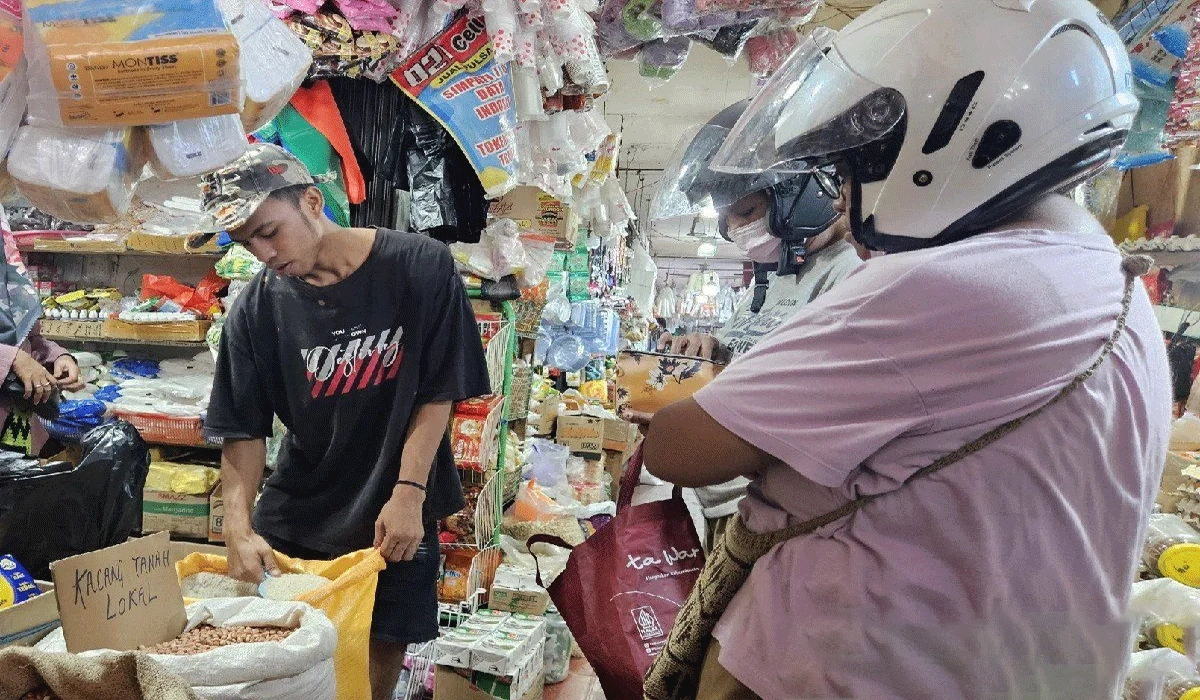 Perum Bulog Tegaskan Penerapan HET Beras Premium di Papua