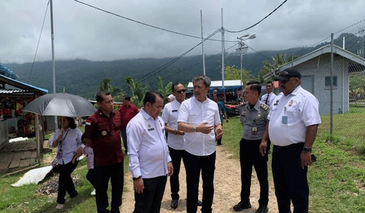 Kemenimipas Tinjau PLBN Skouw Untuk Pastikan Pengawasan Perbatasan Maksimal Di Papua