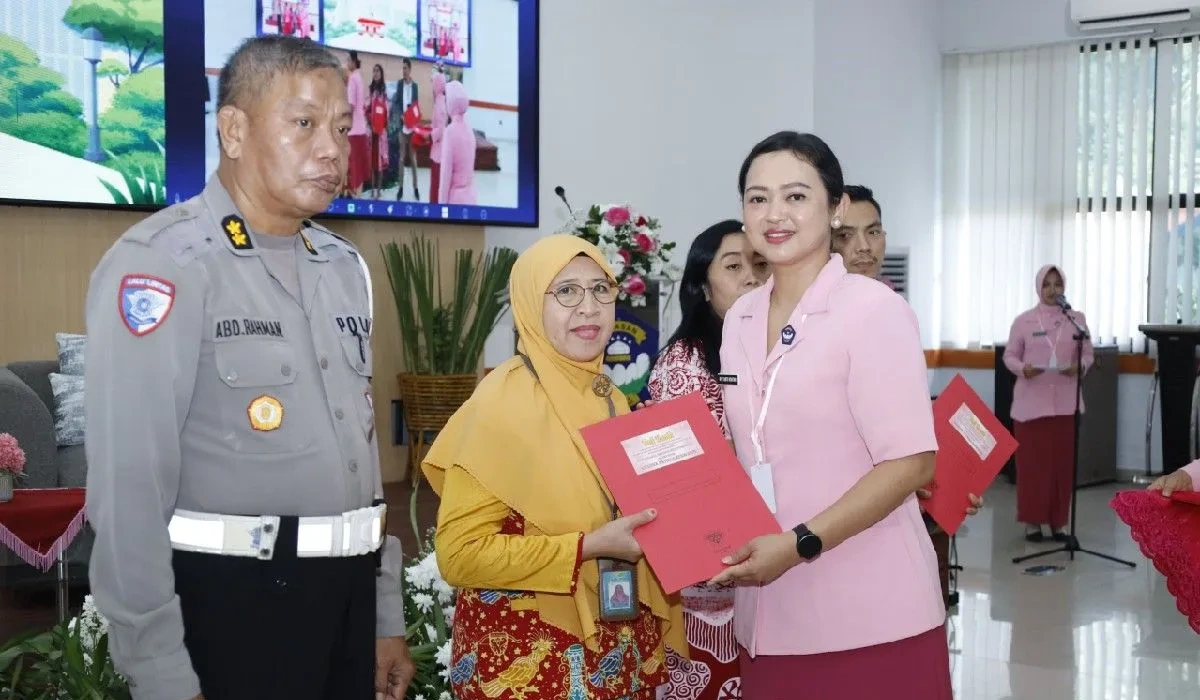 94-Guru-YKB-Polda-Papua-Ikuti-Pelatihan-Untuk-Generasi-Emas-Indonesia