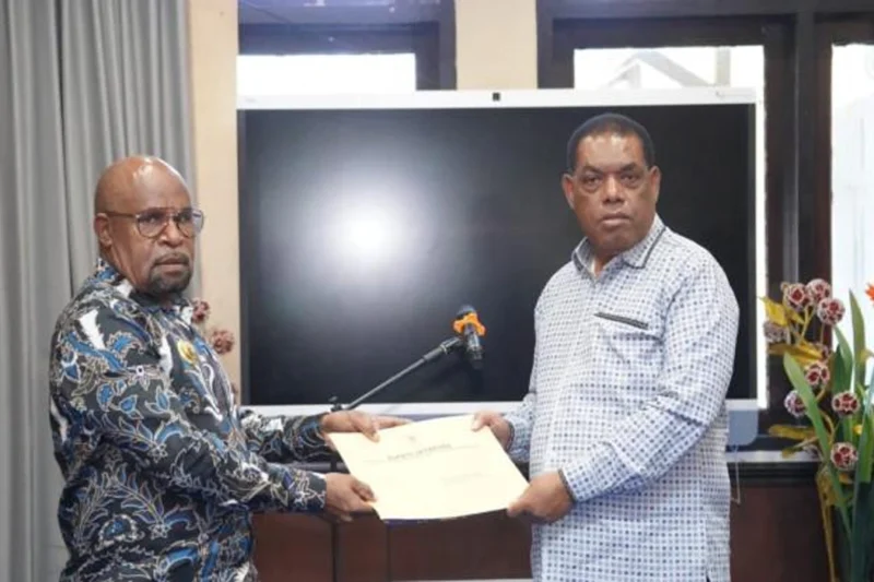 Yusuf Yambe Yabdi, Resmi Menjabat Plt Sekda Kabupaten Jayapura