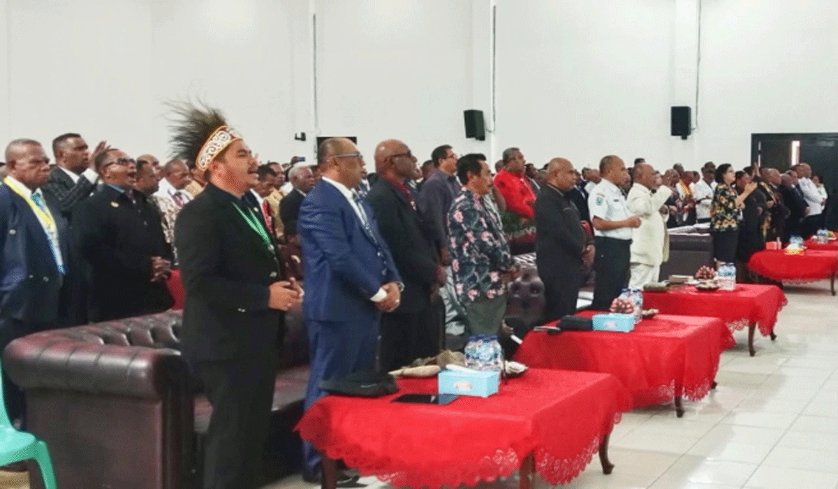 Gubernur Papua Barat Apresiasi GPDP Sebagai Pilar Kerohanian Dan Karakter Bangsa