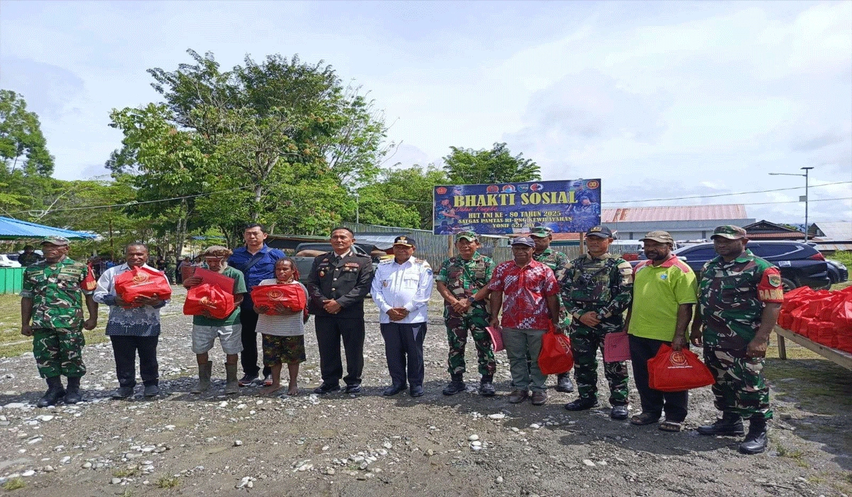 TNI Rayakan HUT ke-80 Dengan Bakti Sosial di Yalimo, Bentuk Kepedulian Nyata Untuk Masyarakat