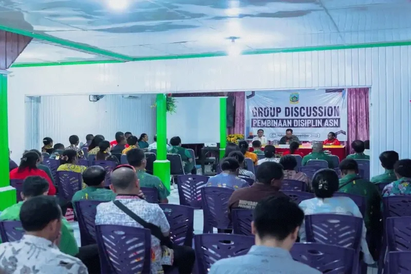 Penjabat Sekda Papua Tengah Dorong Peningkatan Disiplin ASN