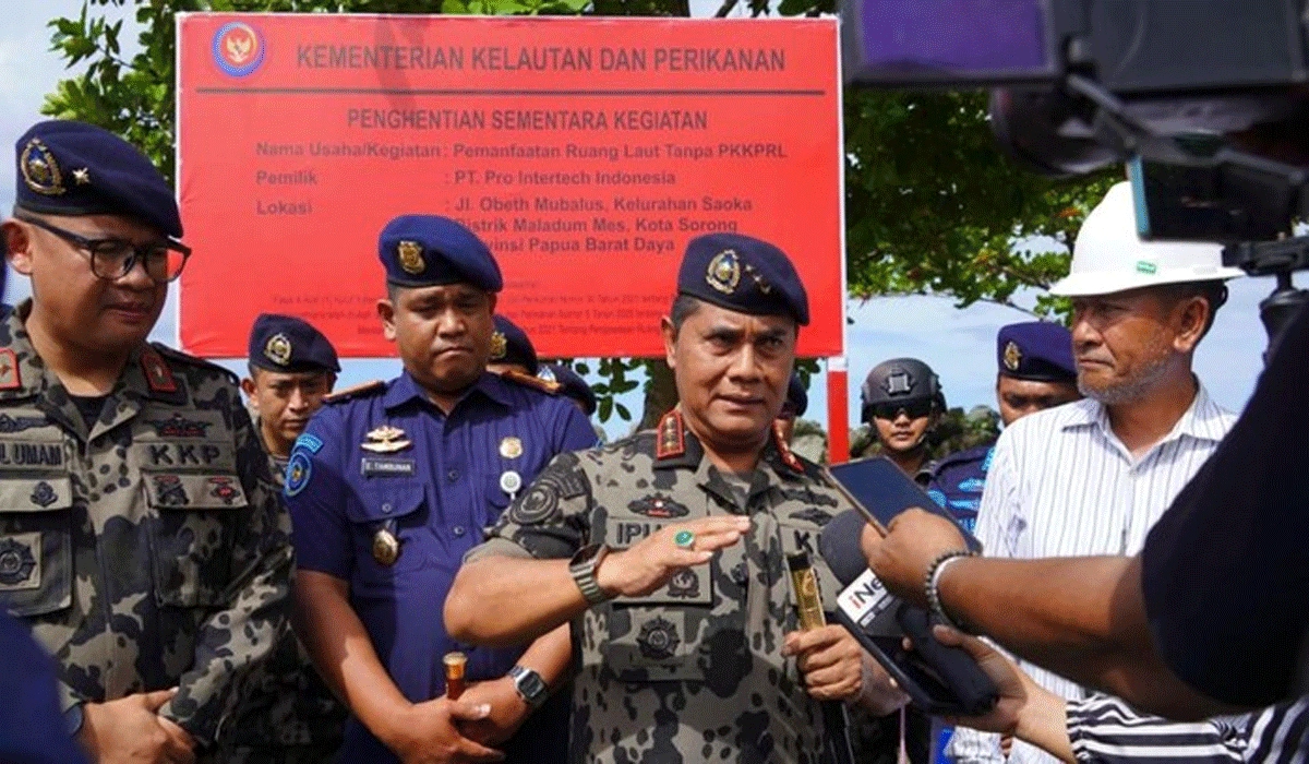 KKP Segel Reklamasi Tambang Ilegal di Papua, Penegakan Hukum Ditegaskan