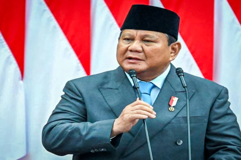Prabowo Setujui LPDP Ambil Alih Tunggakan Kuliah Mahasiswa Papua